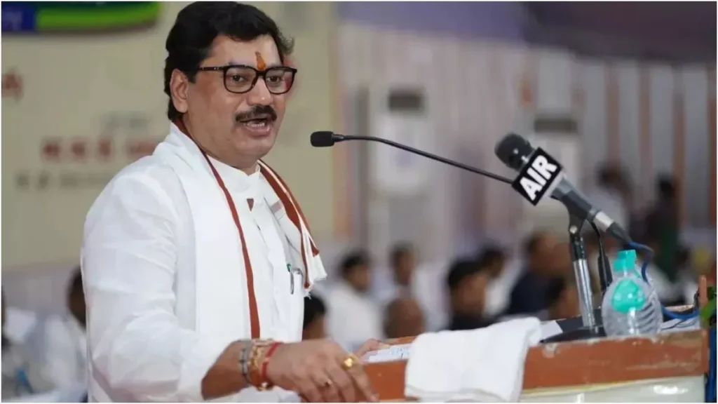 धनंजय मुंडे